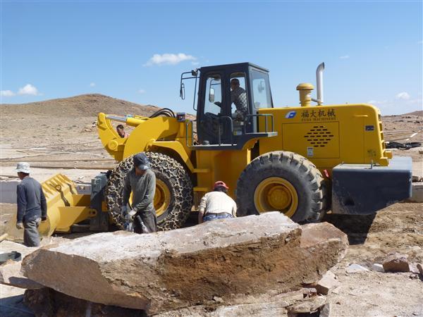 回訪內(nèi)蒙古客戶(hù)（我公司FDM756T-16）